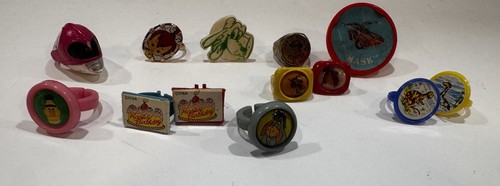 Lot vtg cereal gumball - lot,